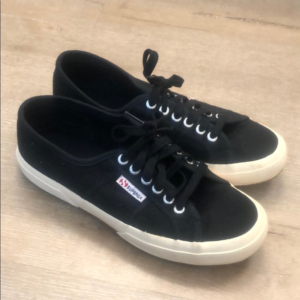 Black Superga 8 Women’s Sneakers